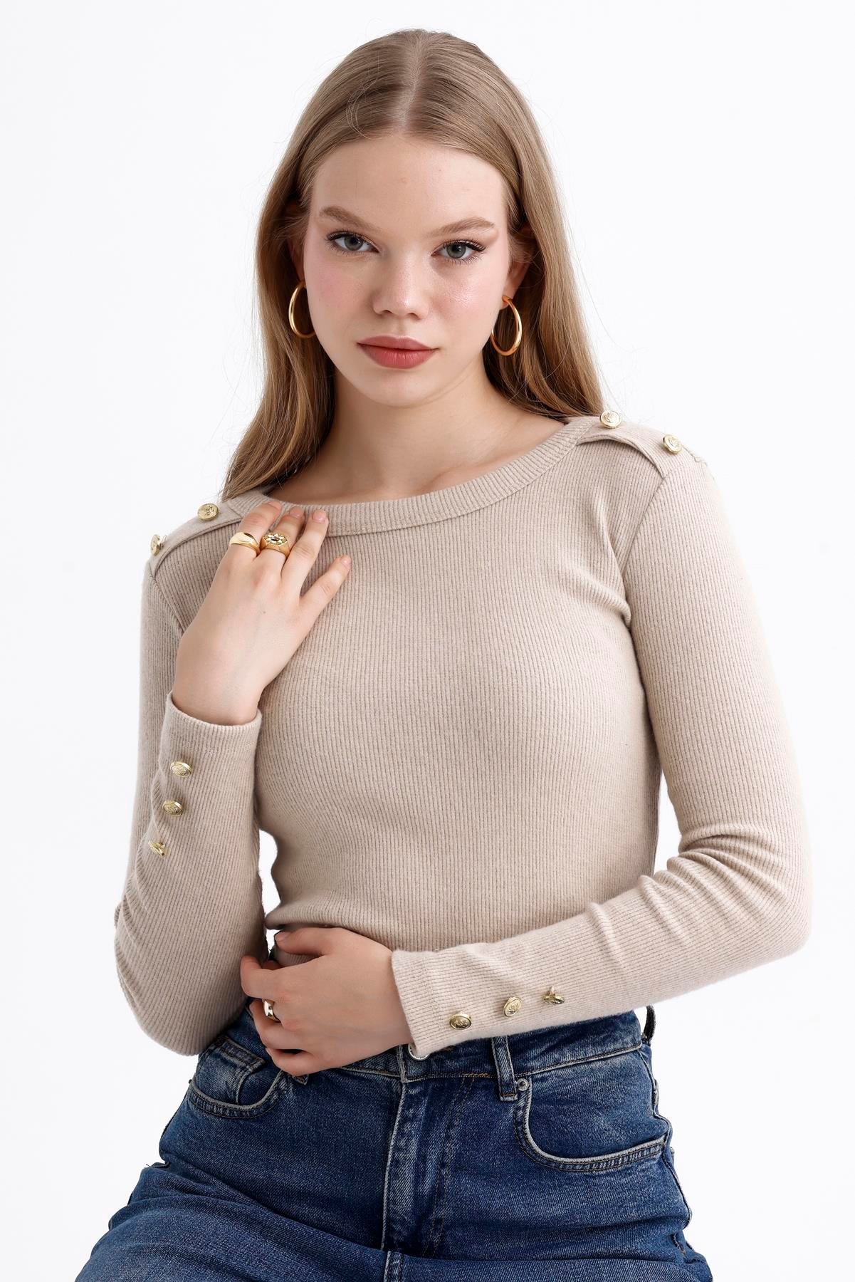 Düğme Detaylı Bisiklet Yaka Şardonlu Fitilli Kazak - Bej