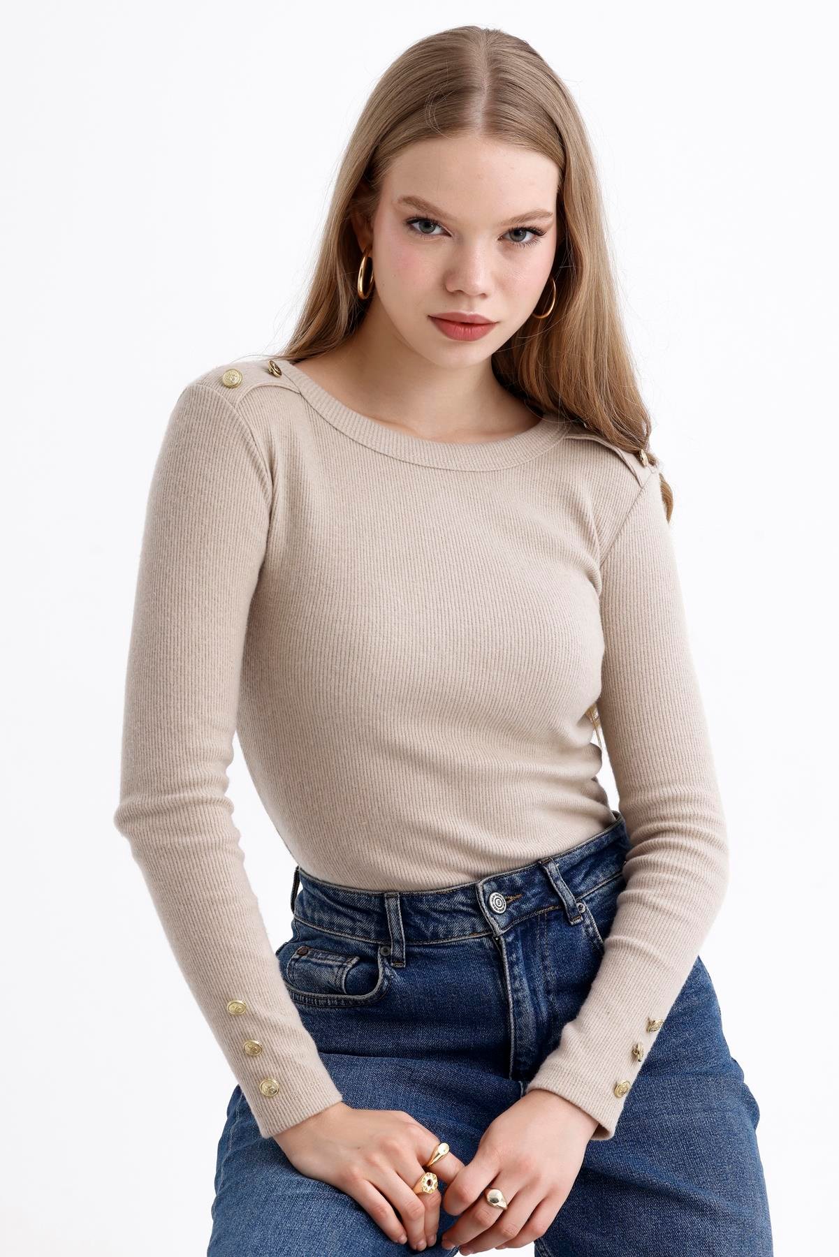 Düğme Detaylı Bisiklet Yaka Şardonlu Fitilli Kazak - Bej