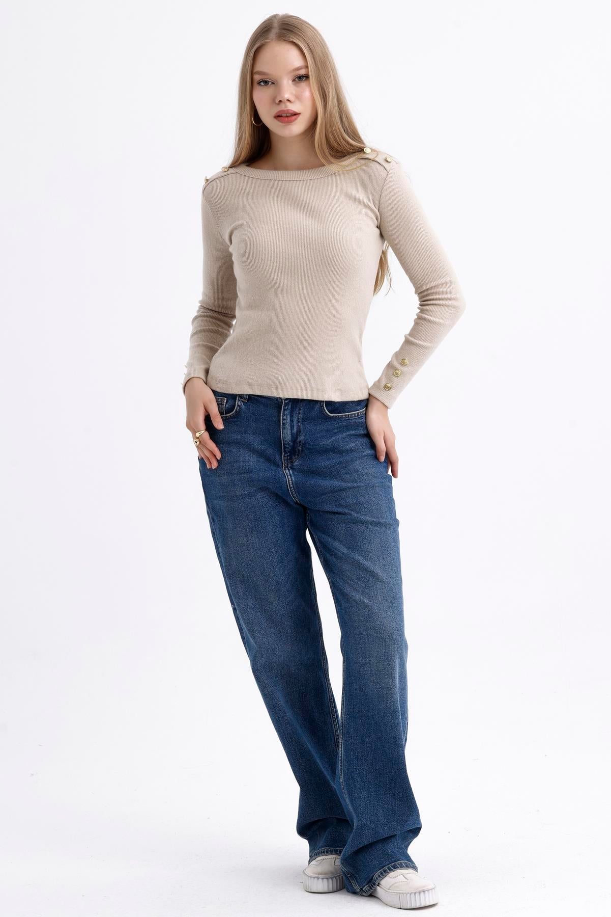 Düğme Detaylı Bisiklet Yaka Şardonlu Fitilli Kazak - Bej