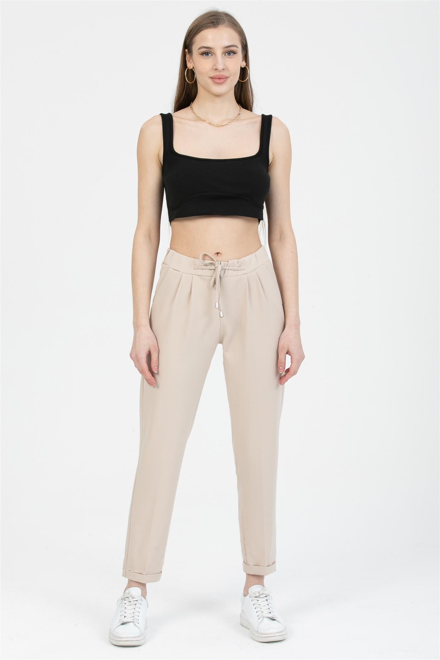 Önden Gizli Fermuarlı Pileli Duble Paça Cepli  Havuç Pantolon - Bej 