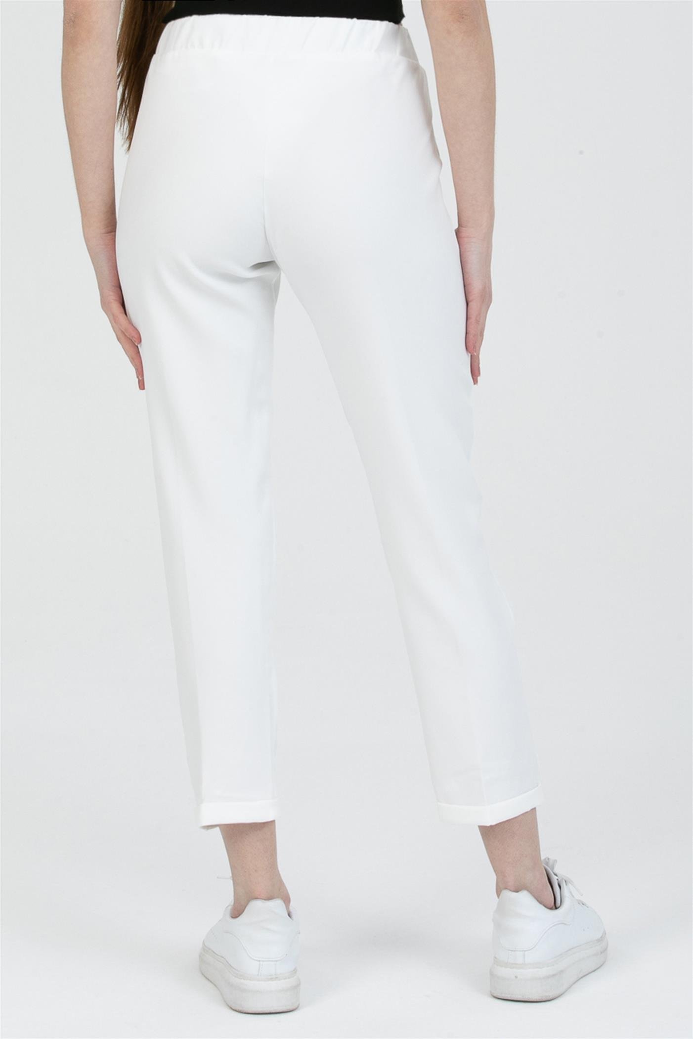 Önden Gizli Fermuarlı Pileli Duble Paça Cepli  Havuç Pantolon - Ekru  