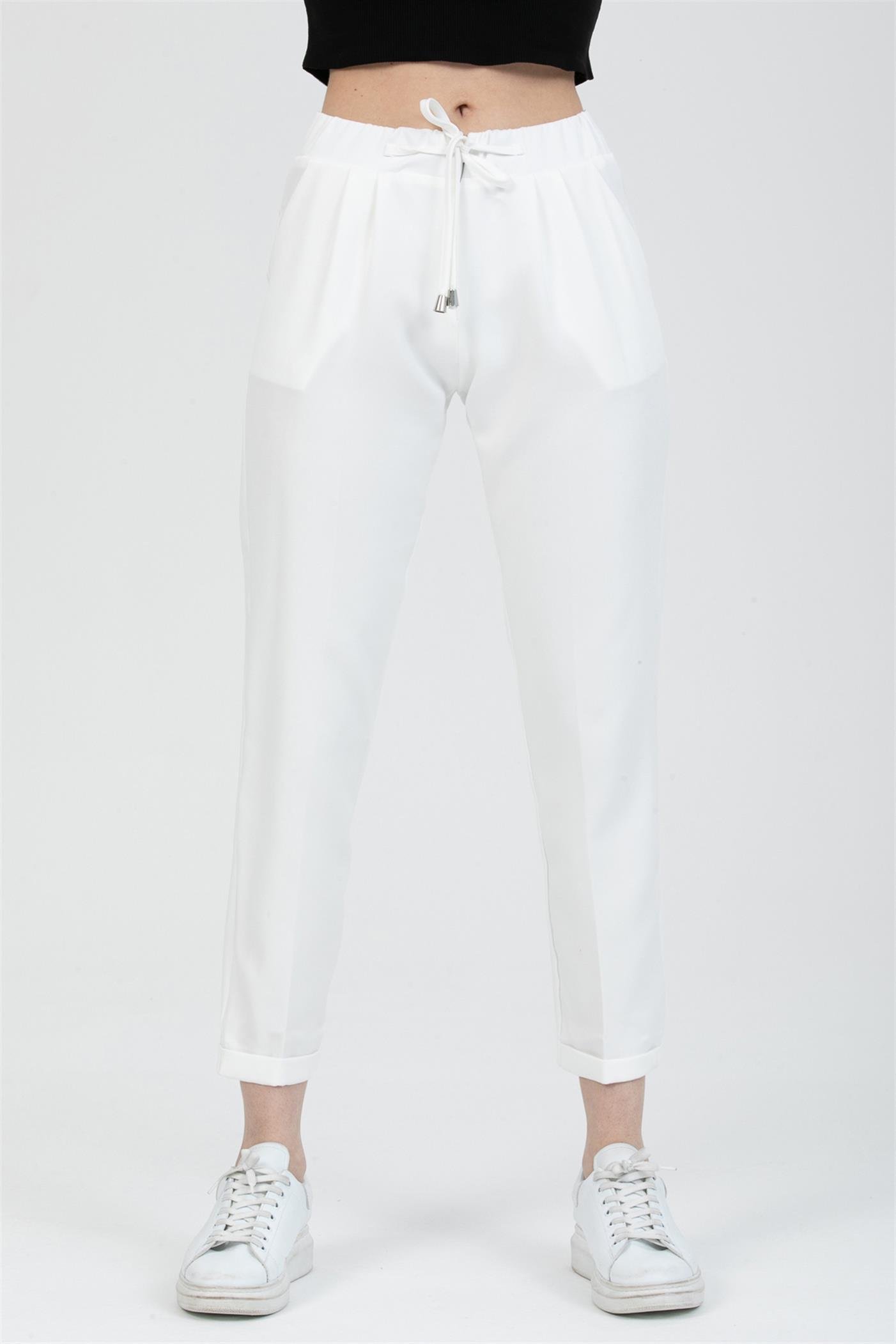 Önden Gizli Fermuarlı Pileli Duble Paça Cepli  Havuç Pantolon - Ekru  