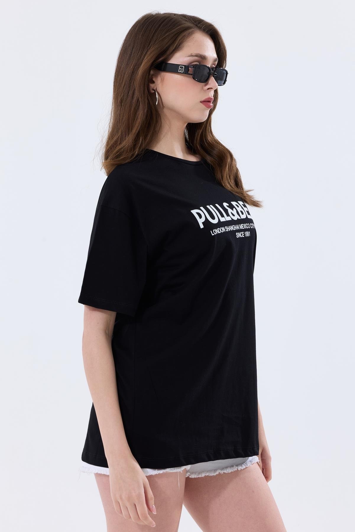 Önü Baskılı Pamuklu Basic Oversize Tişört - Siyah