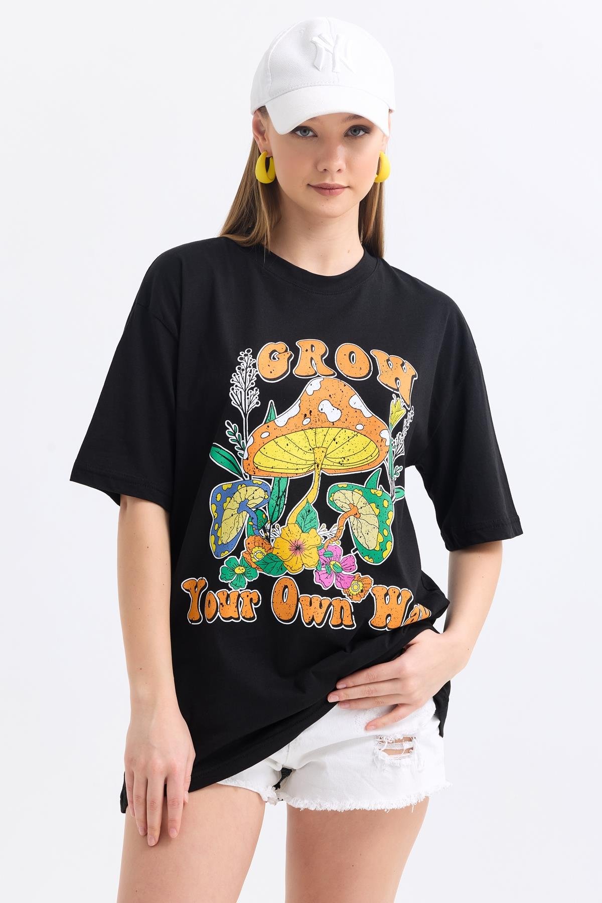 Önü Grow Baskılı Pamuklu Oversize Tişört - Siyah