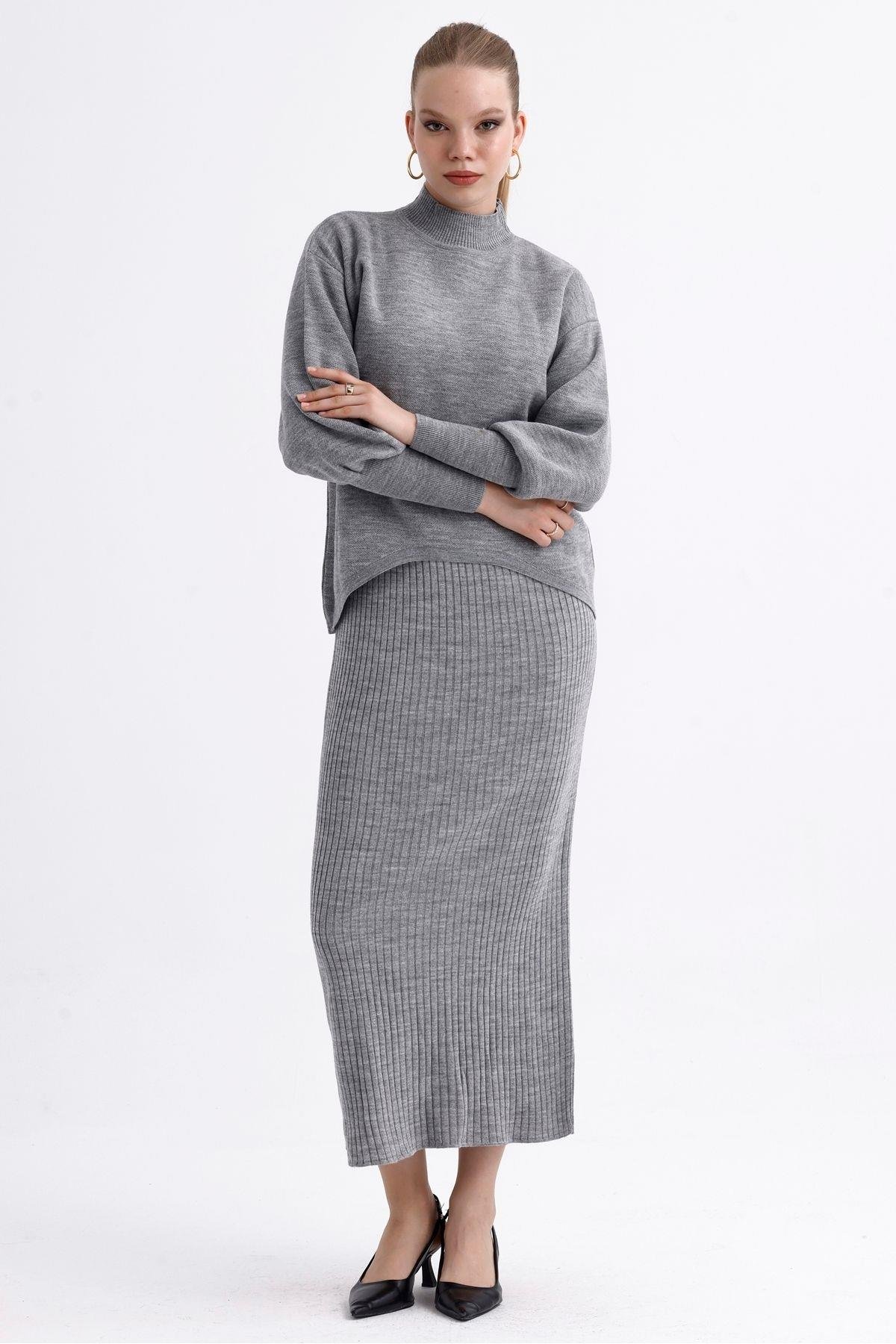 Yarım Balıkçı Yaka Kazak Ve Fitilli Askılı Elbise İkili Triko Takım - Gri