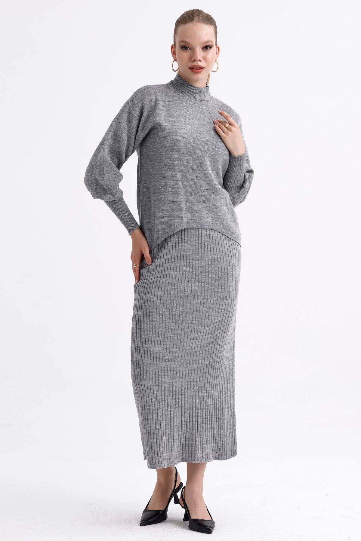 Yarım Balıkçı Yaka Kazak Ve Fitilli Askılı Elbise İkili Triko Takım - Gri