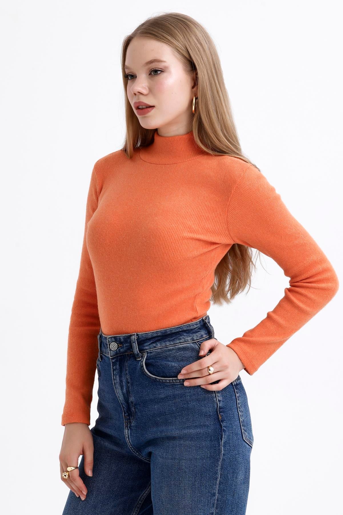 Yarım Balıkçı Yaka Şardonlu Fitilli Kazak - Turuncu