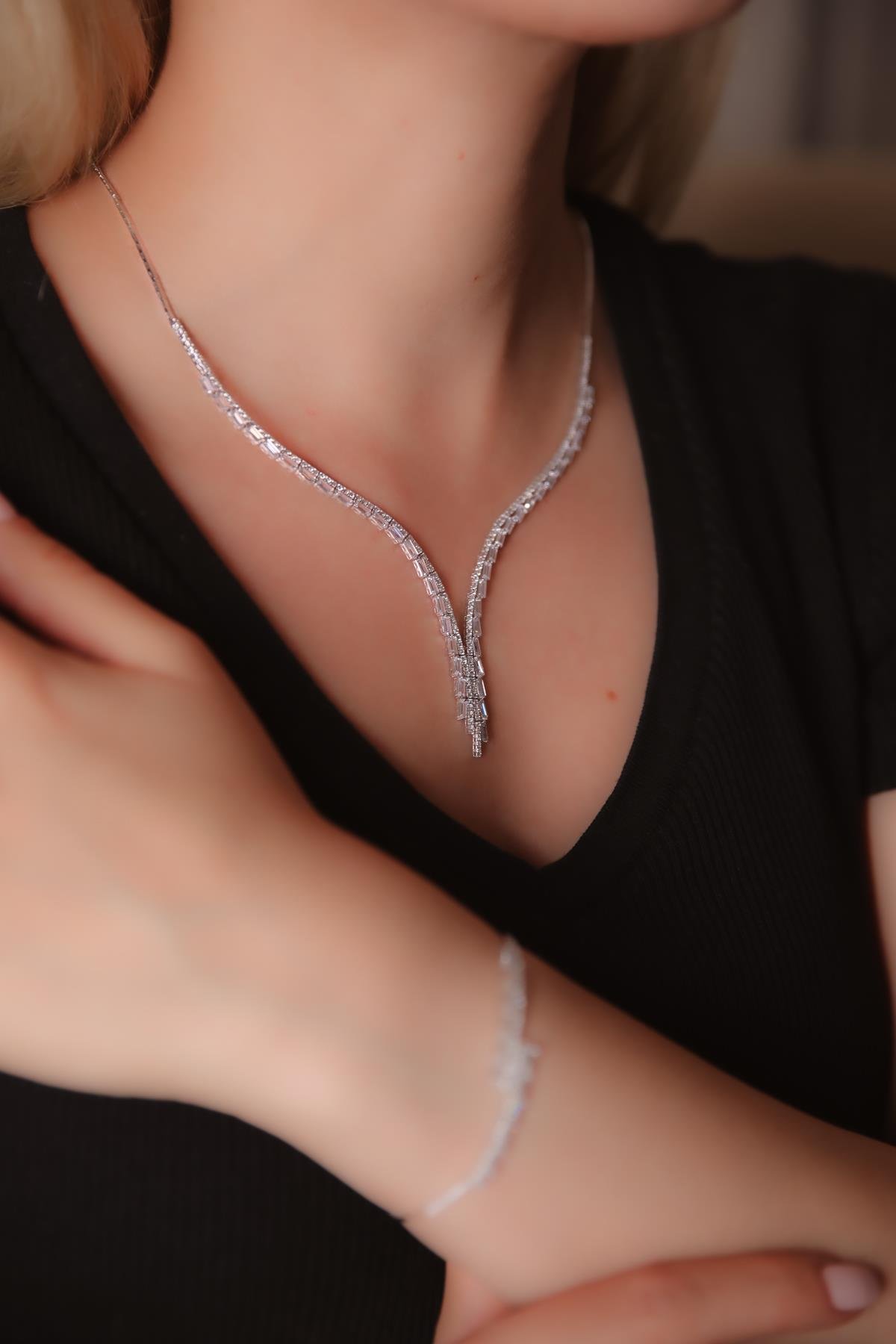 ALYANAKLAR ZERAFET MODEL BEYAZ SET Düğün Setleri