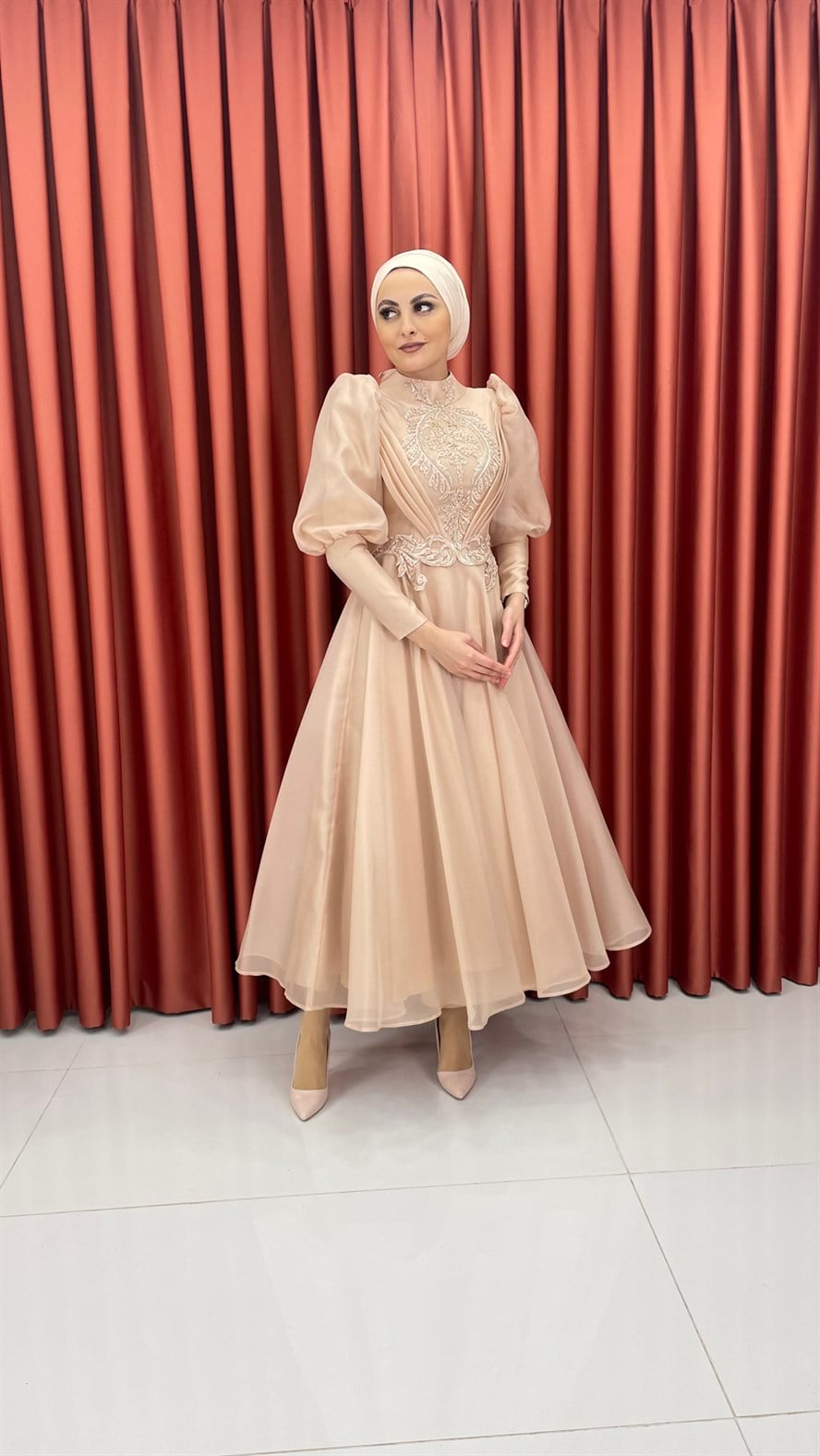 0096 Gülenay Abiye-Pudra