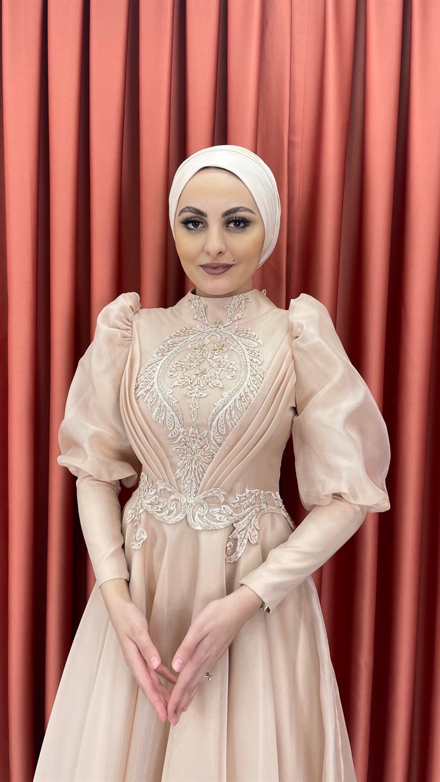 0096 Gülenay Abiye-Pudra