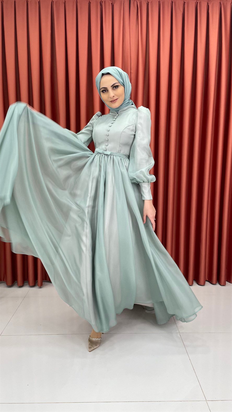 0139 Angel Abiye-Mint