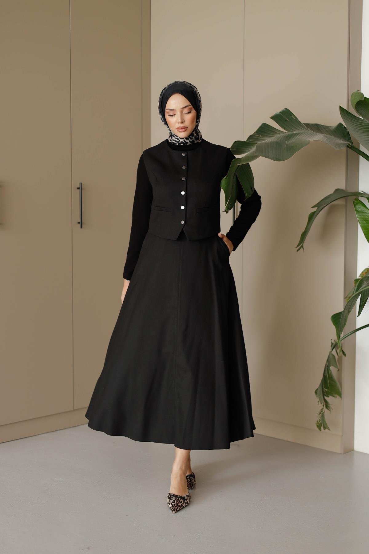 1355 Anna Takım-Siyah