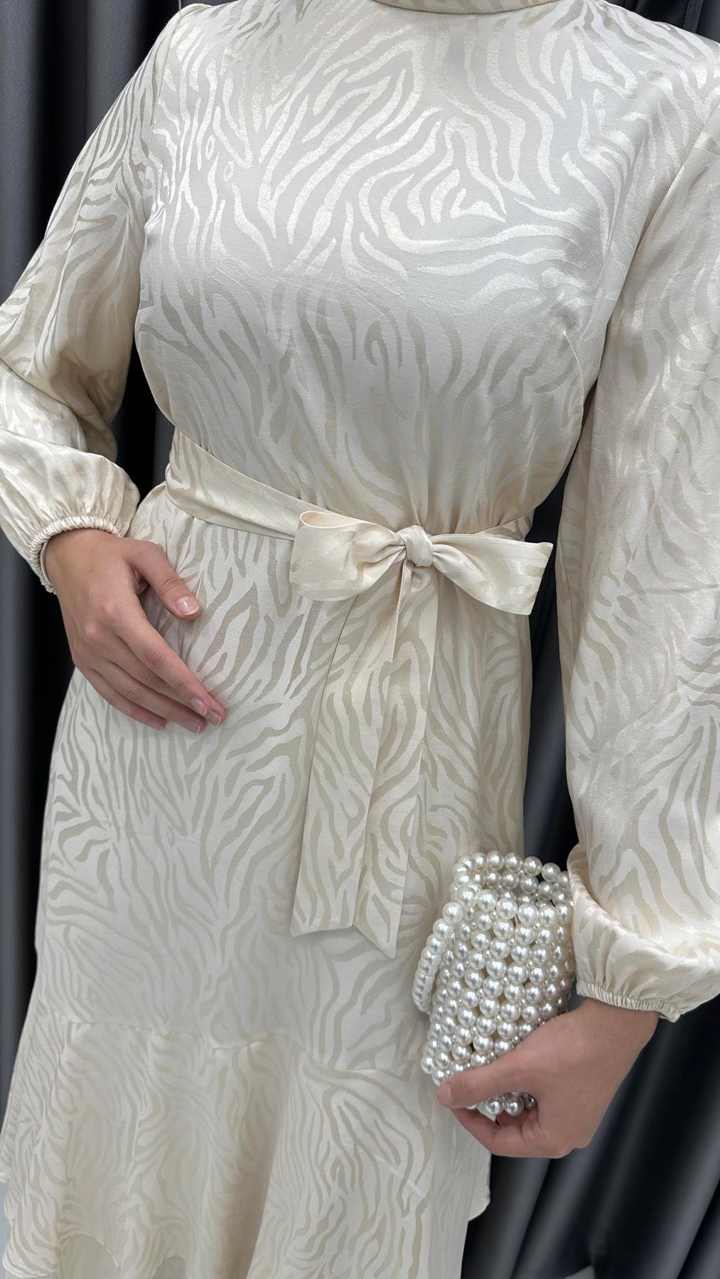 1419 O Bayan Elbise-Bej