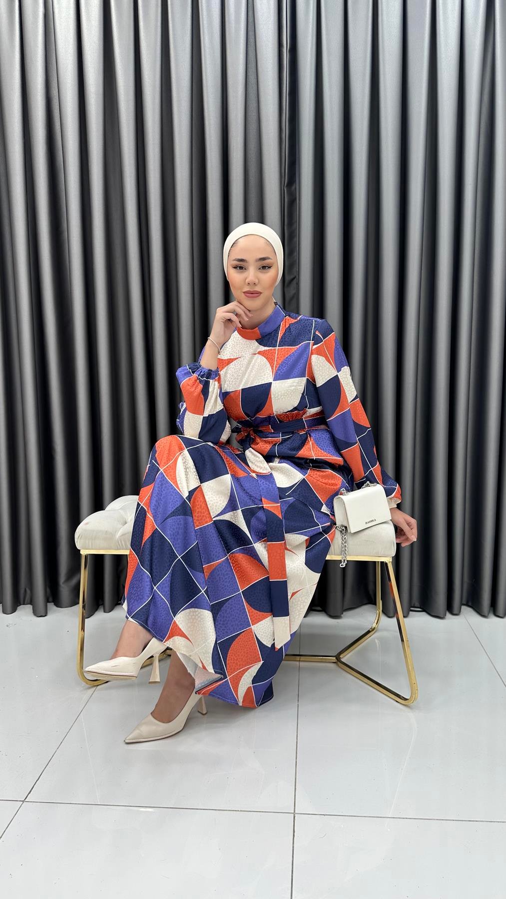 1524 O Byan Elbise-Mor