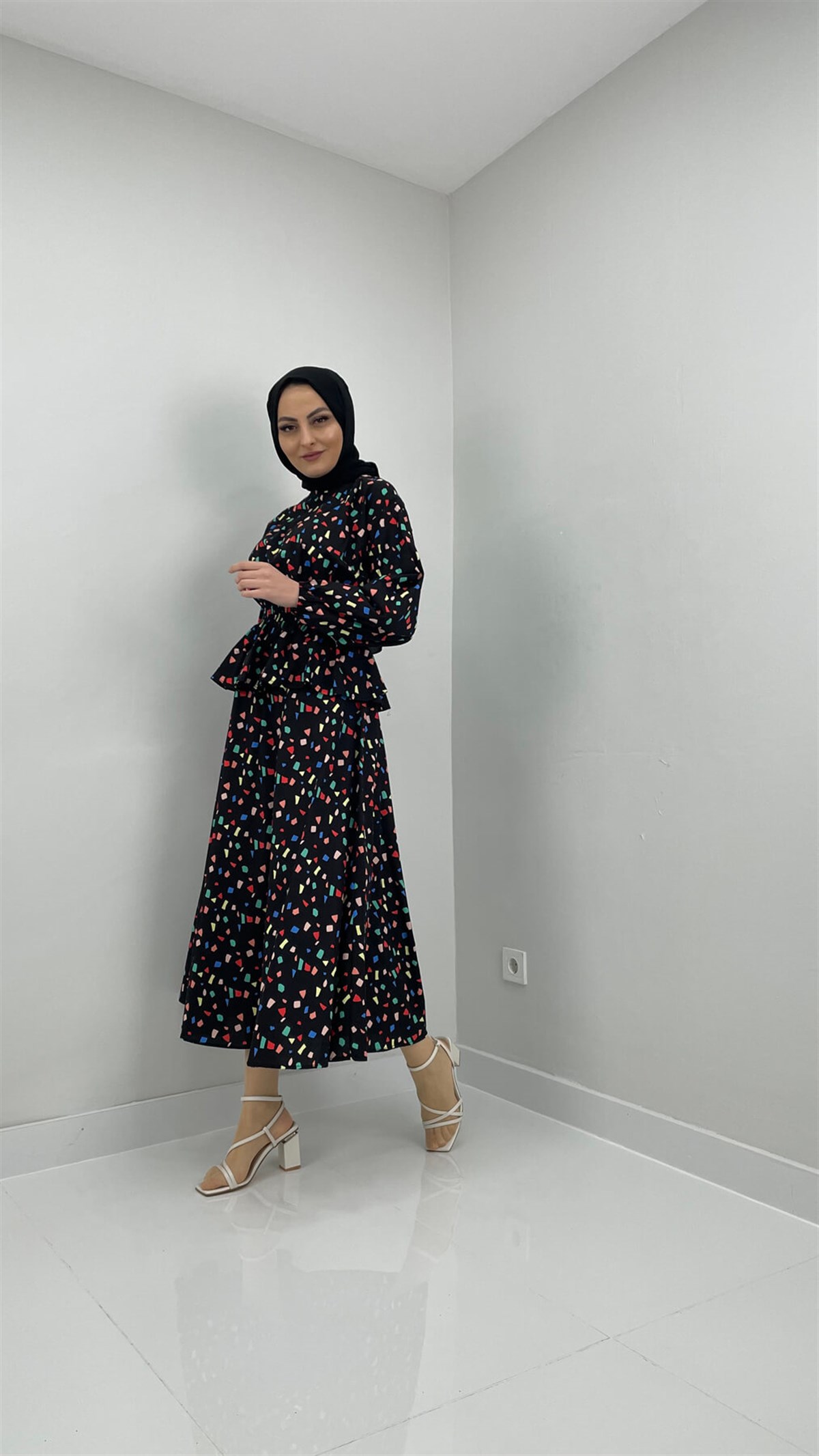 2078 Q Parçadesenli Takım