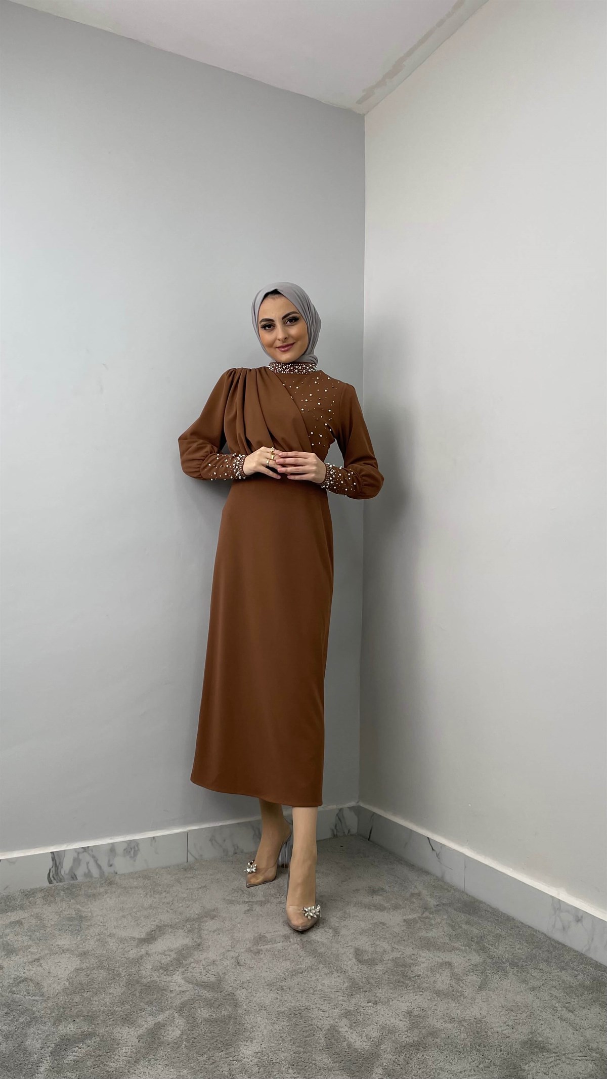 4147 T İncili Elbise