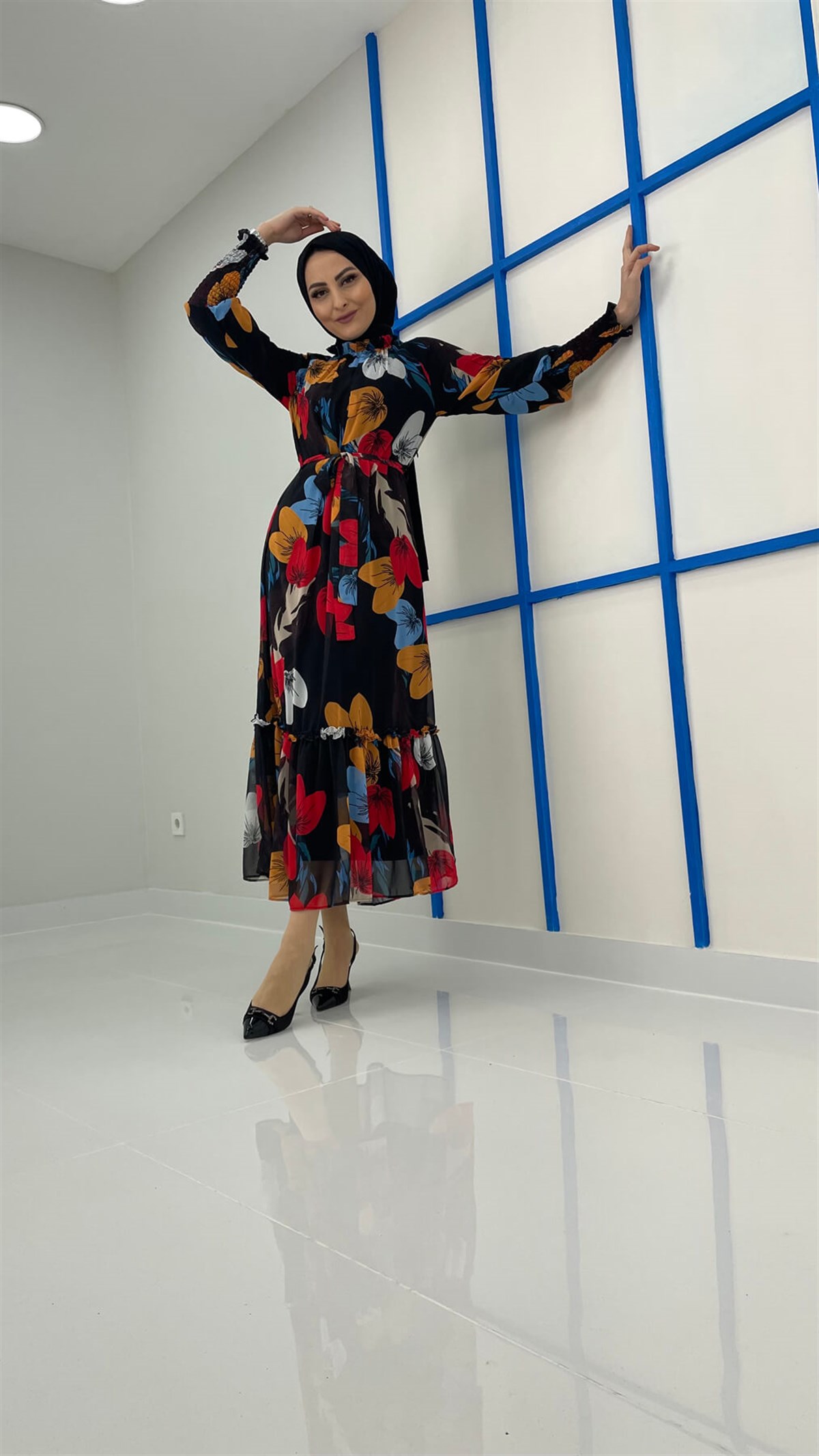 4664 S Çiçek Desen Elbise