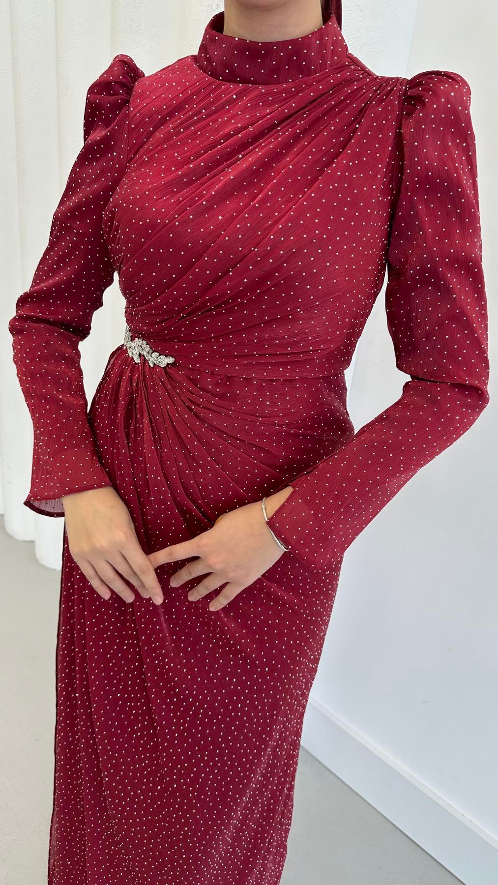 5047 H Işıl Abiye-Bordo