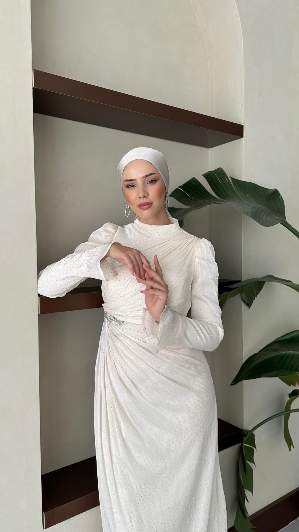 5047 H Işıl Abiye-Krem