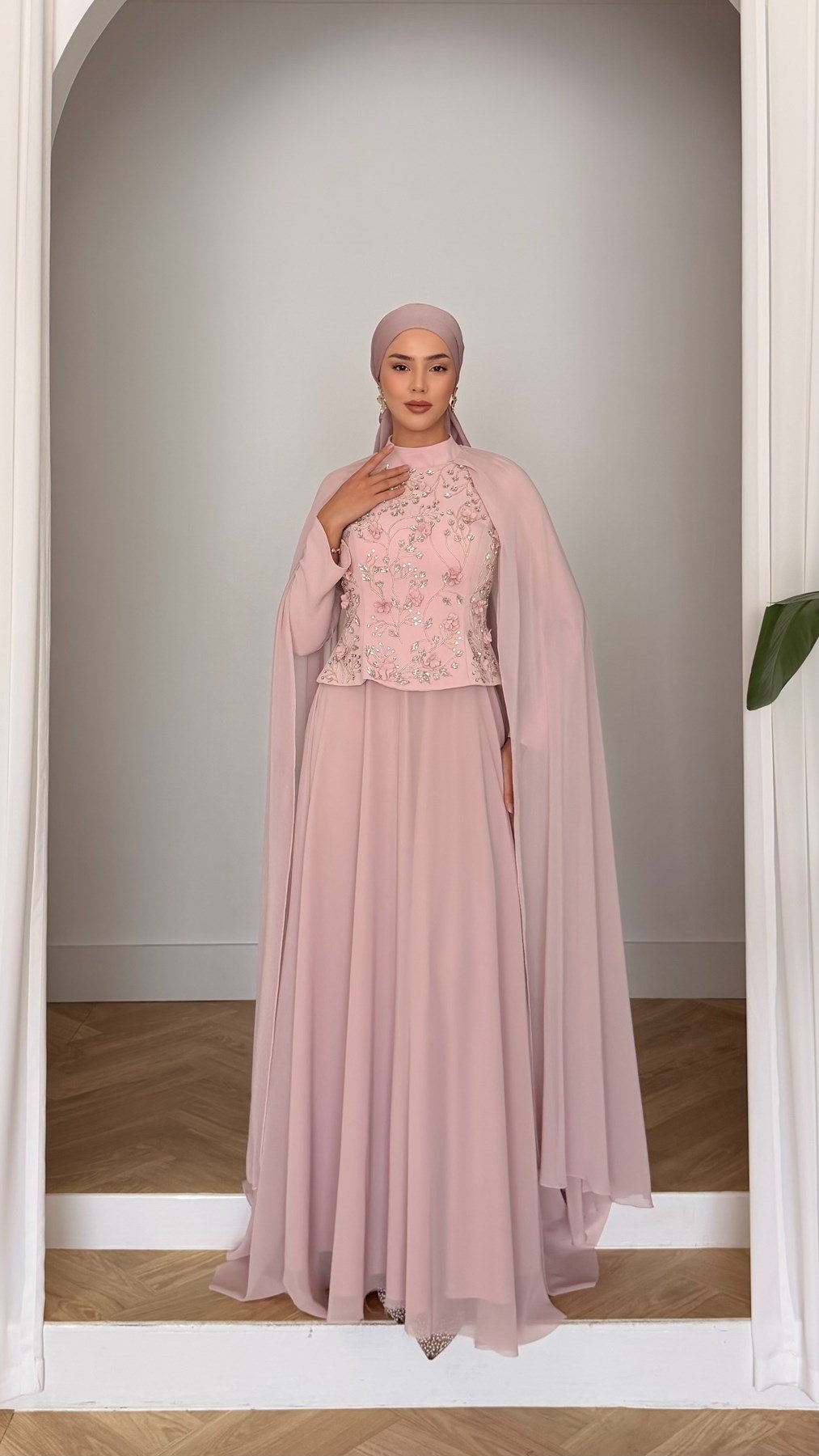 5169 H Sezen Abiye-Pudra
