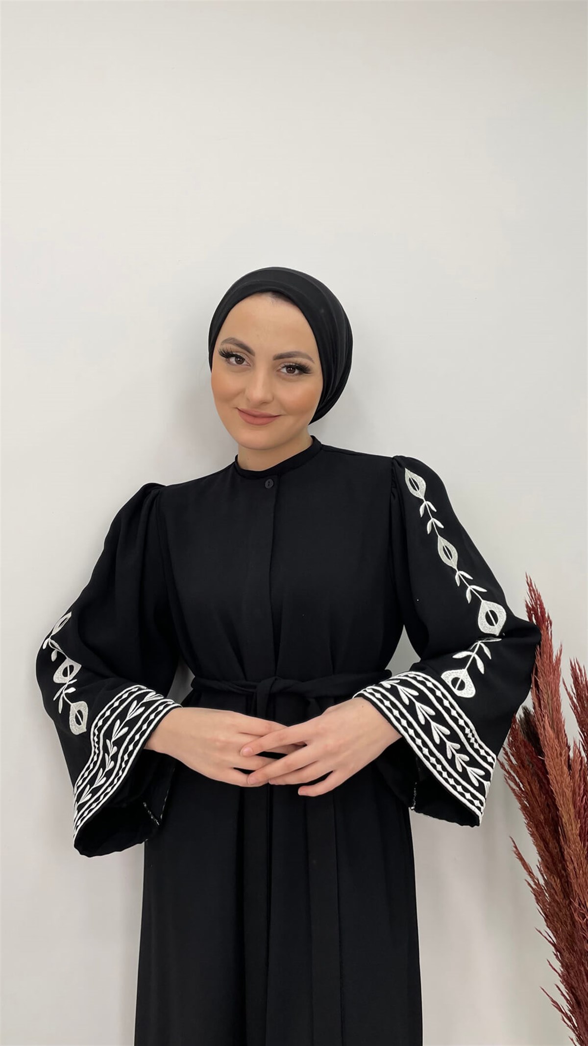 6097 Abaya