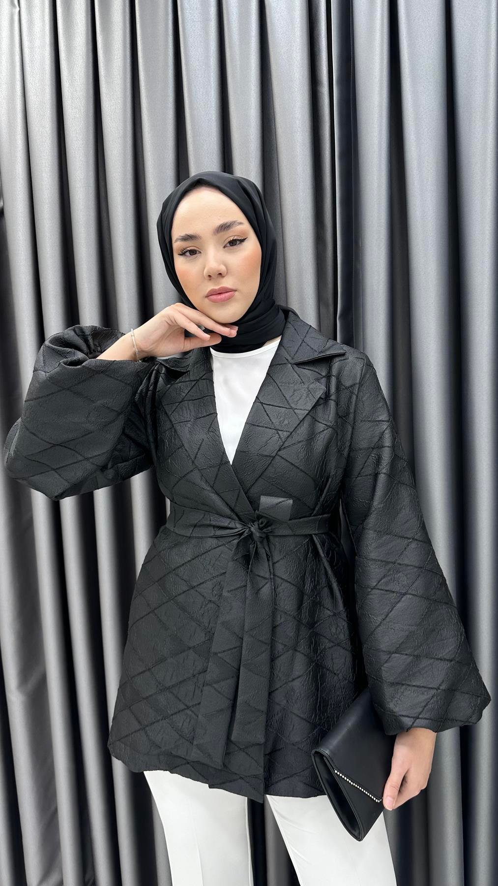 7000 W Jakar Ceket-Siyah