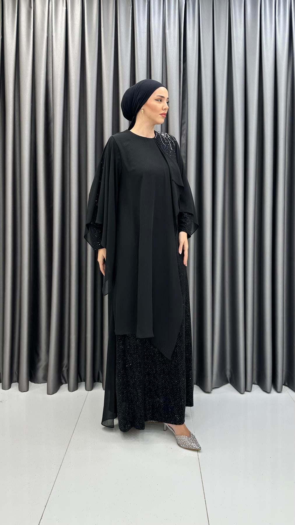 780 Sophia Abiye-Siyah