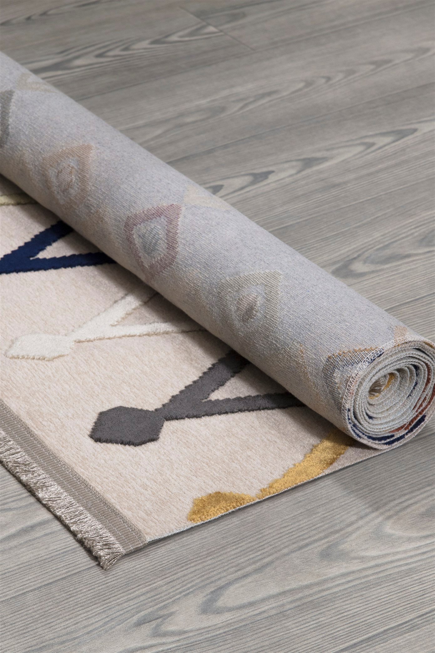 Bej Viskon Altı Kaymaz Antibakteriyel Modern Desenli Halı-0041