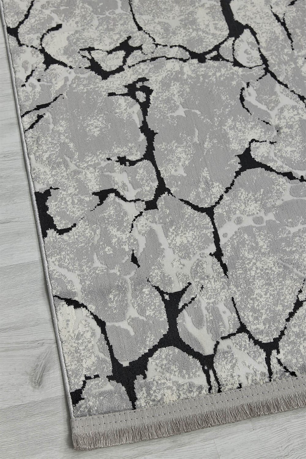 Siyah Mermer Desenli Altı Kaymaz Halı