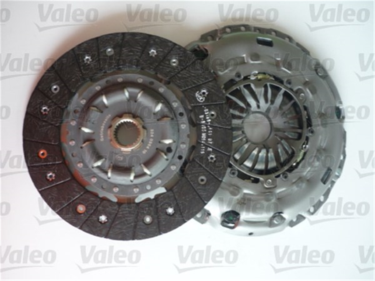 YEDEK PARÇADEBRIYAJ SETİ BASKI DİSK TRANSPORTER T5-MULTIVAN V 2.5TDI BLJ-AXE.BPC VALEO 826801VALEOVALEO 826801