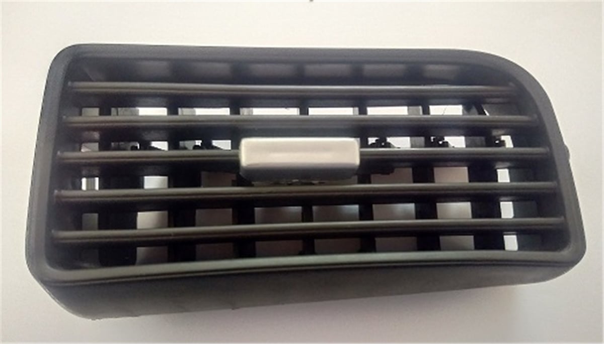 YEDEK PARÇADİFİZÖR IZGARASI KROM DÜĞMELİ SAĞ DOBLO III/LİNEABARUTÇU*BRT-200129