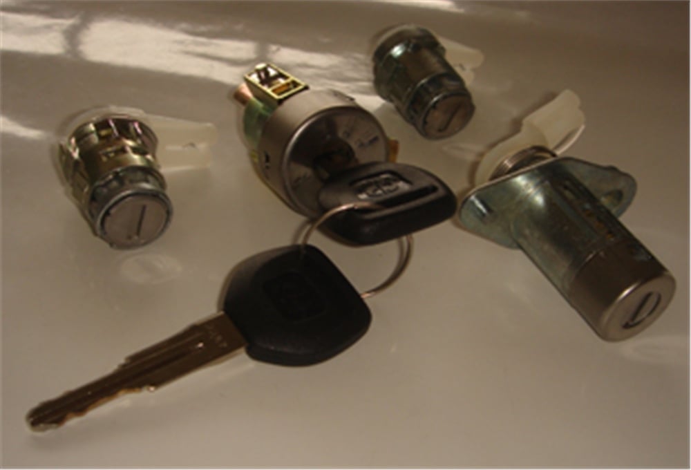 YEDEK PARÇAHonda Cıvıc- Hb- 92/95 Kontak (3Lü) (Kontak/Kapı/Bagaj) (3Kapı) 35010-Sr3-G00MEYDAN402-1906