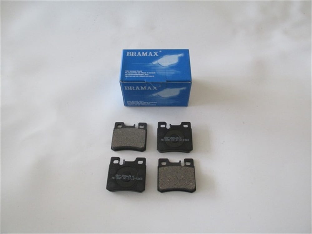 YEDEK PARÇAMercedes C Class- W202- 93/99 Arka Fren Balatası (Kablosuz) (Disk) (61,8X58,1X13,5) A0024200120MEYDAN2141-6360B