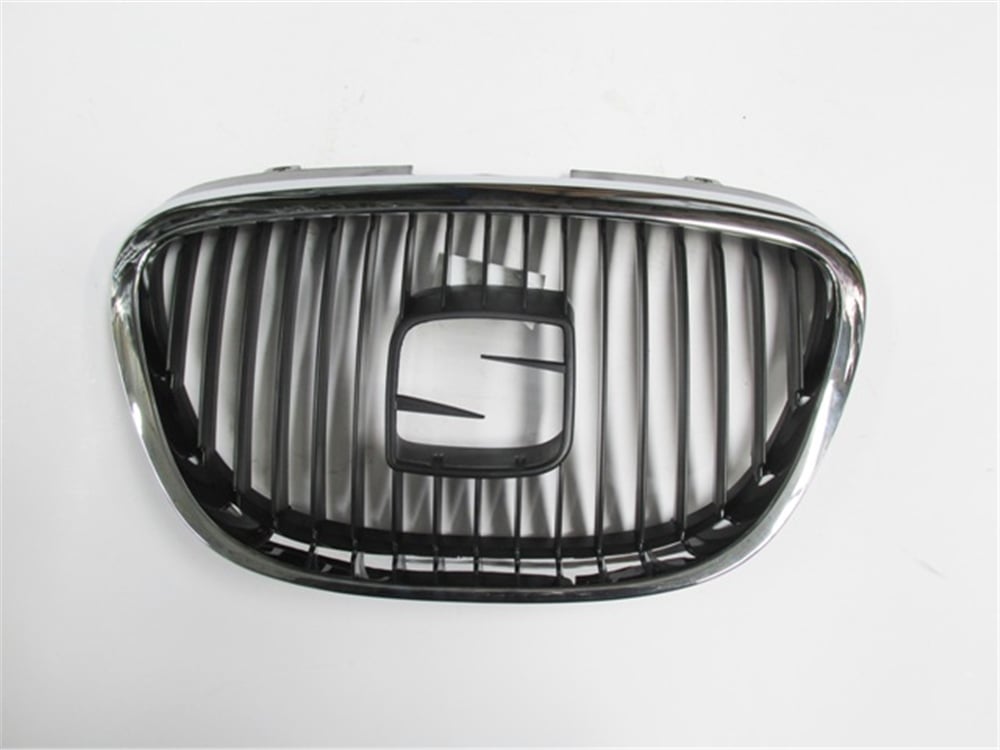 YEDEK PARÇASeat Leon- 05/09 Ön Panjur Siyah (Nikelaj Çerçeveli) (Tüv) 5P0853651A9B9MEYDAN1221-2340