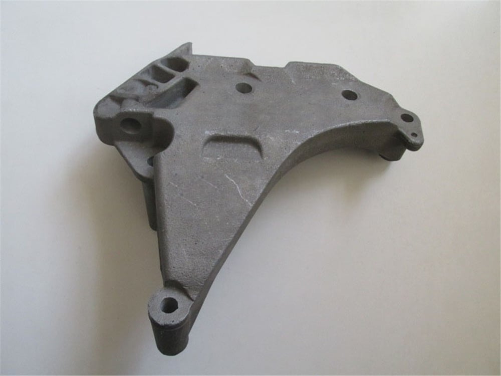 YEDEK PARÇAVolkswagen Jetta- 6- 11/14 Motor Bağlantı Braketi (Takoz) (Alüminyum) 03L199207MEYDAN1004-7500