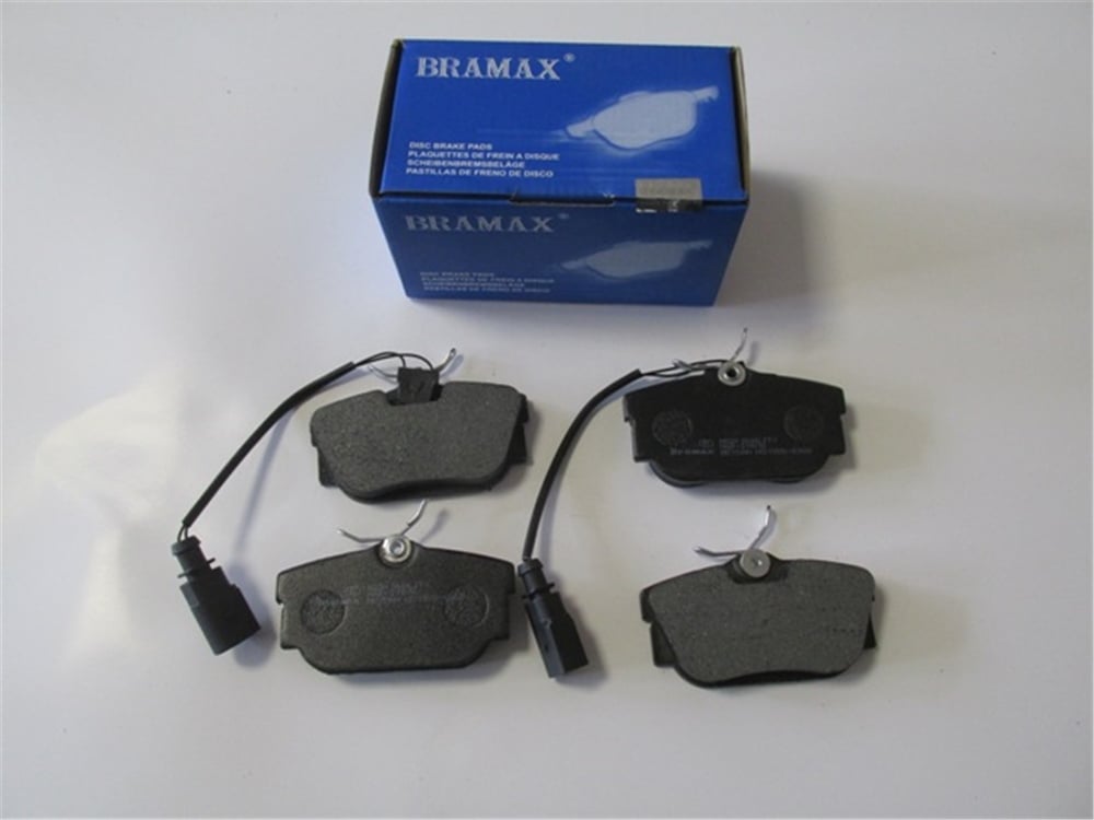 YEDEK PARÇAVolkswagen Transporter- T4- 96/01 Arka Fren Balatası (2 Kablolu) (Disk) (94,8X51X15,4) 7D0698451BMEYDAN1150-6360B