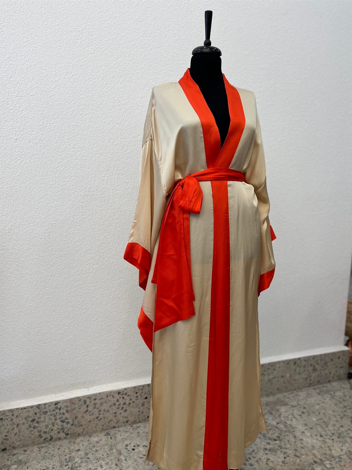 Bej Turuncu Saten Kimono