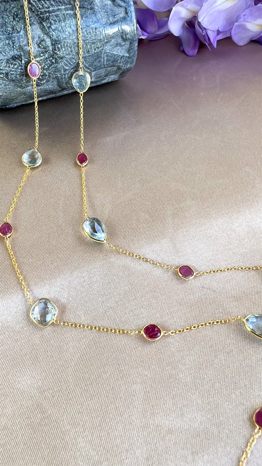 garnet ve topaz