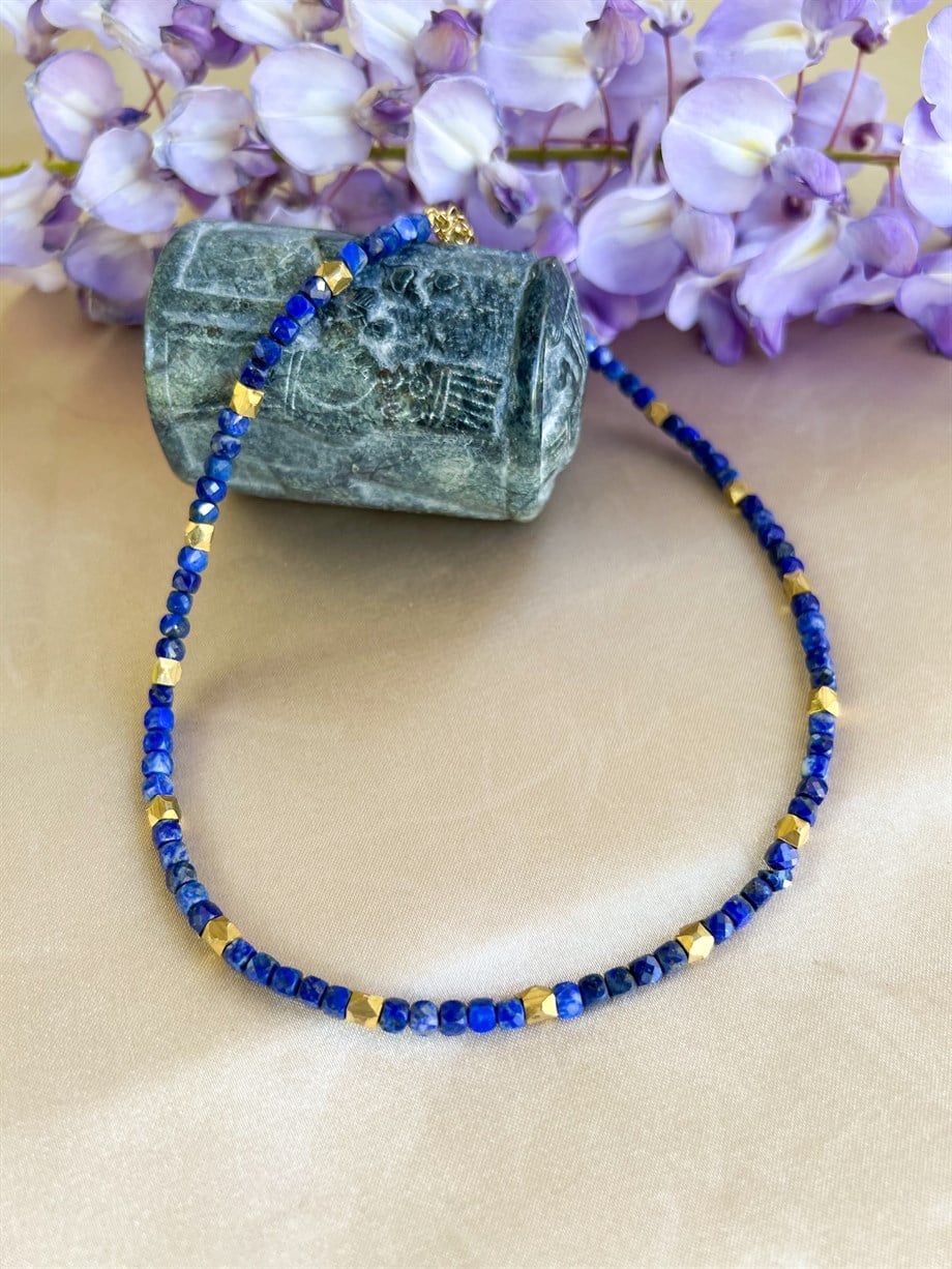 Lapis Kolye