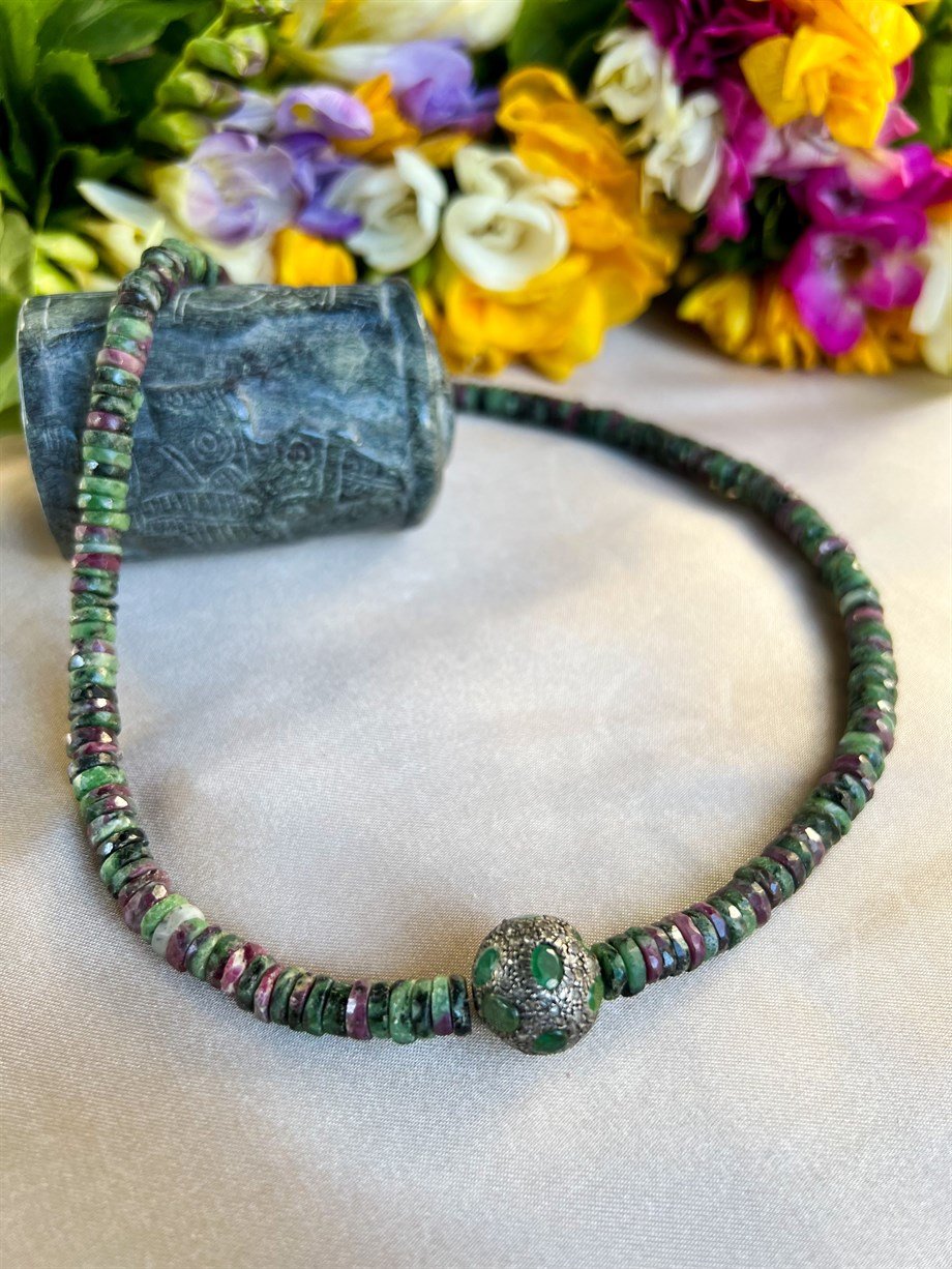 Ruby Jasper Ham Elmas