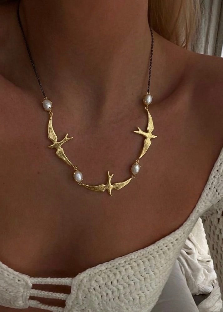 Swallow & Pearl Pirinç Tasarım Kolye