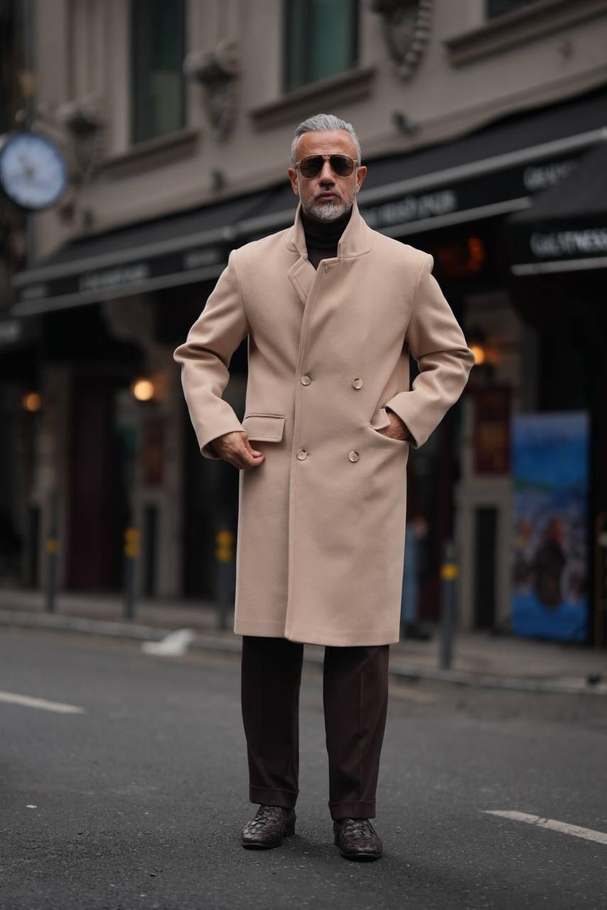 THIN LAPEL WOOL COAT