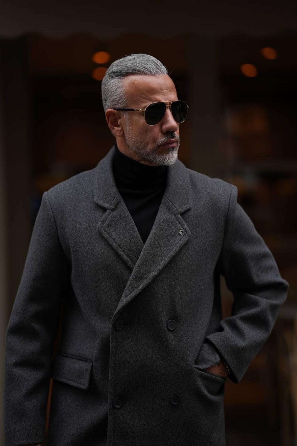 THIN LAPEL WOOL COAT