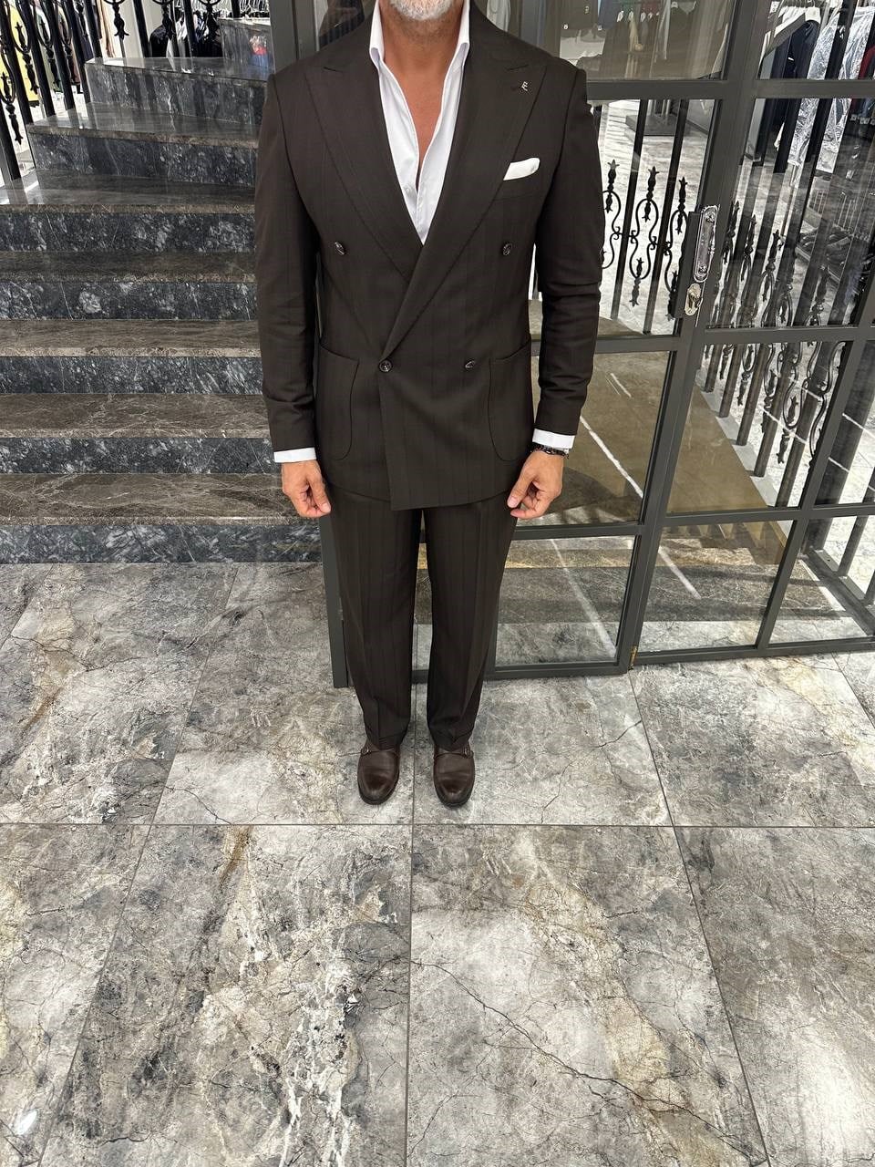  KRUVAZE TAKIM ELBİSE 