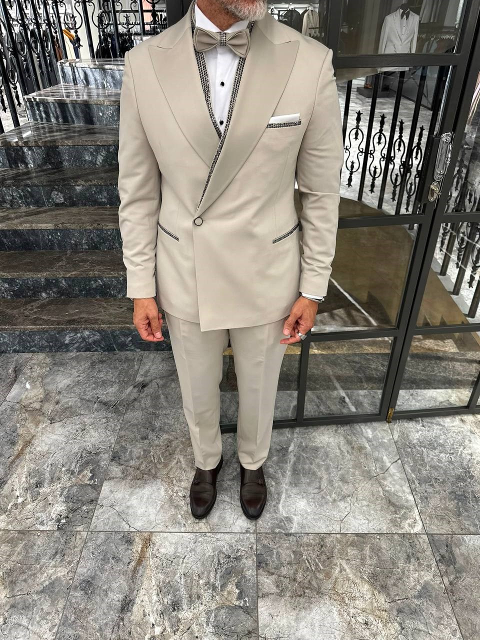 RHINE MASQWA SUIT