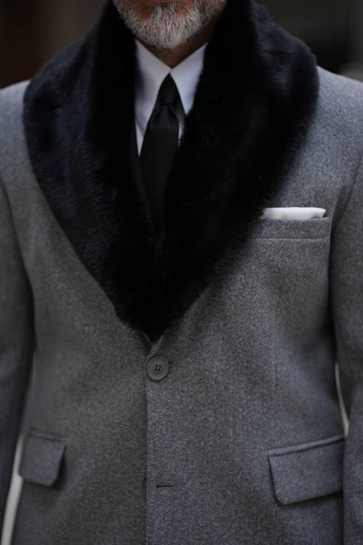 THREE BUTTON FUR COAT