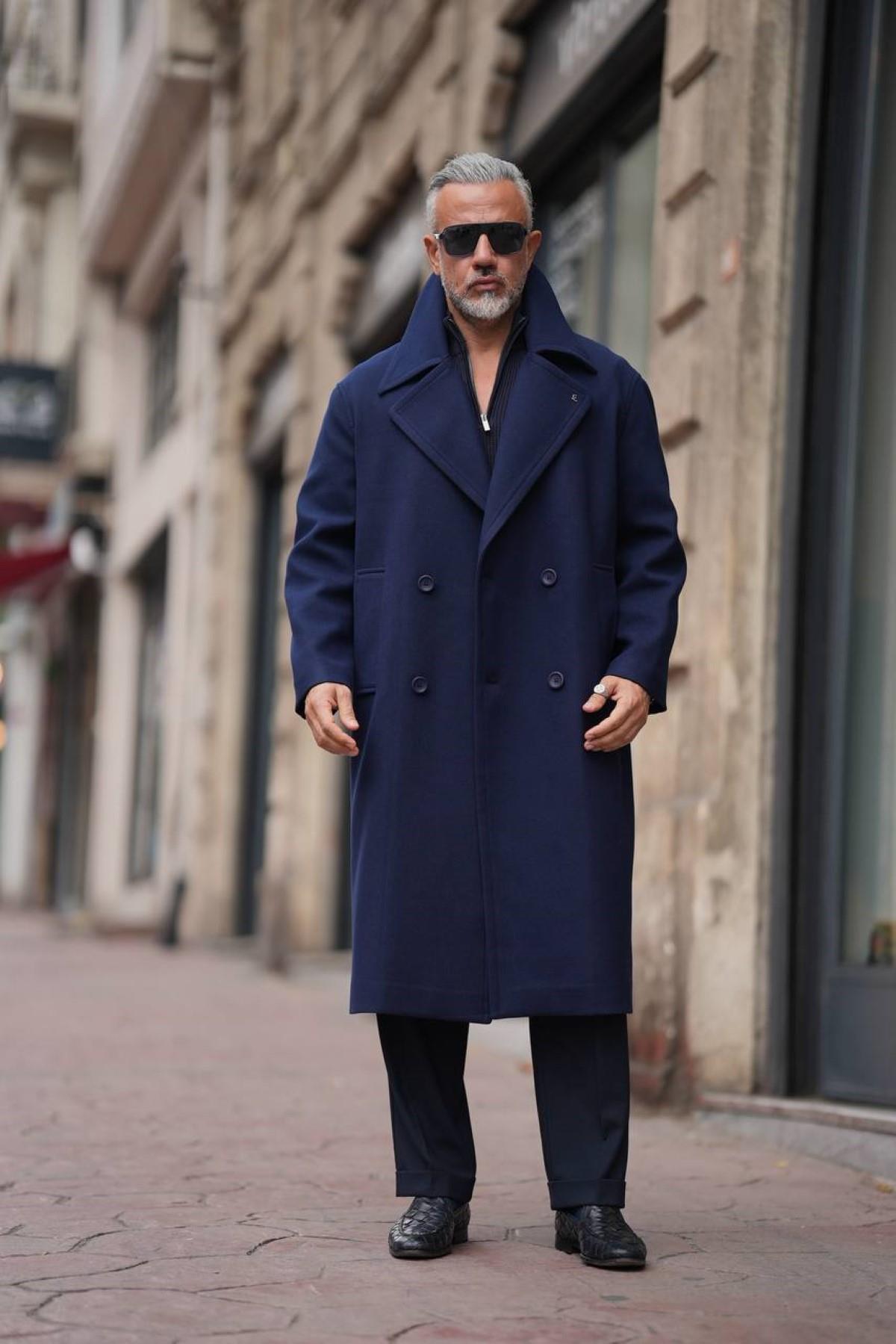 DOUBLE BREASTED WOOL COAT 