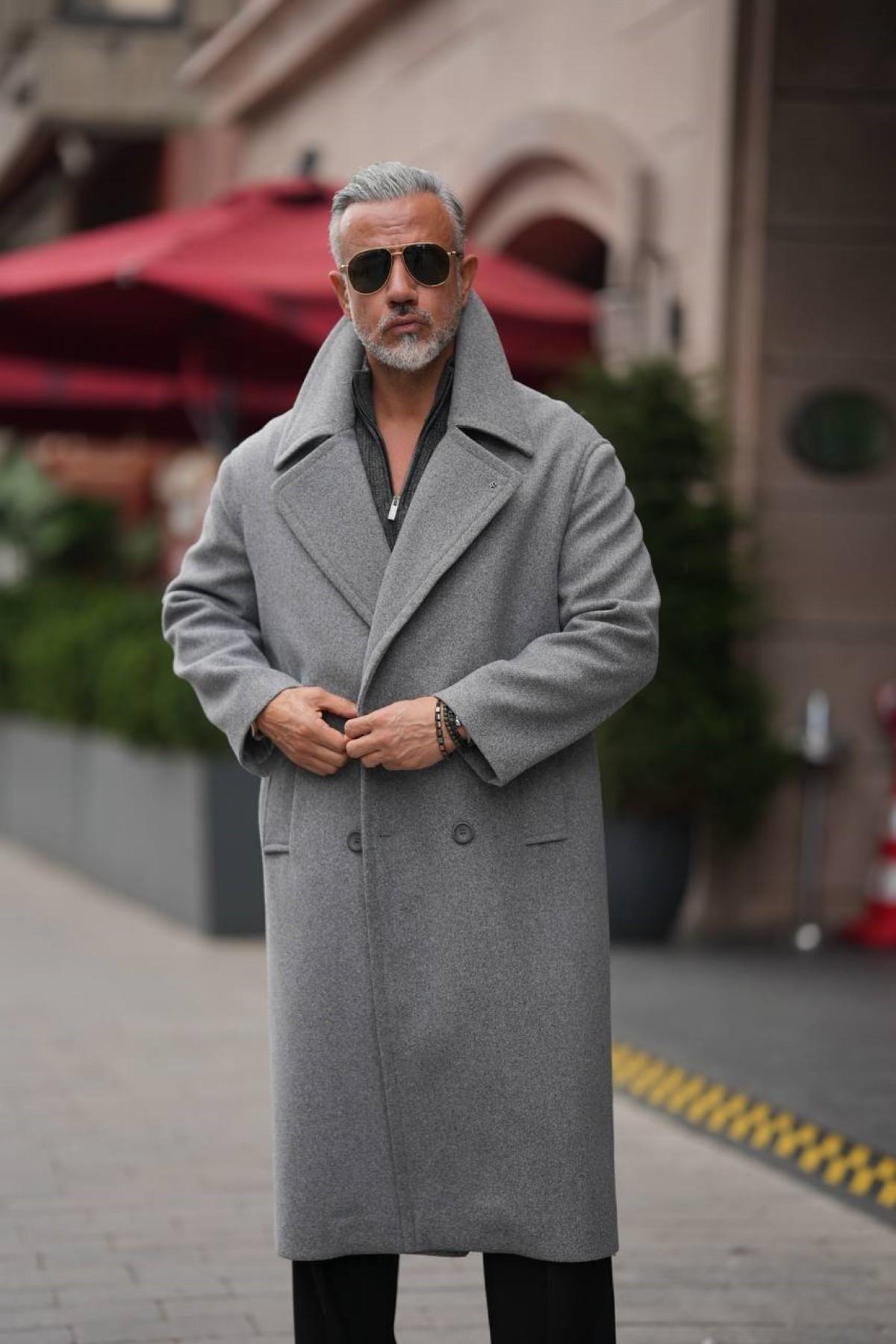 DOUBLE BREASTED WOOL COAT 