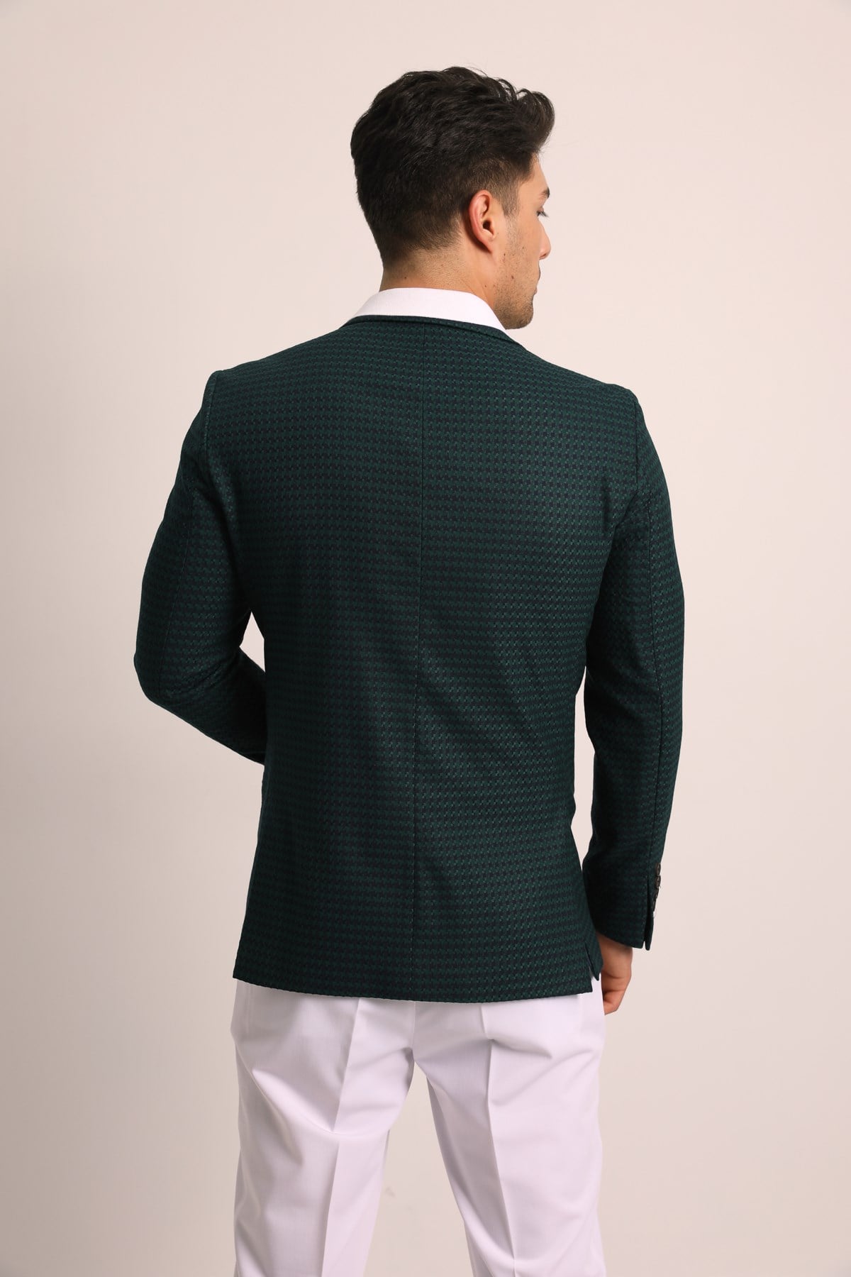 4894 KRAVEZE CEKET