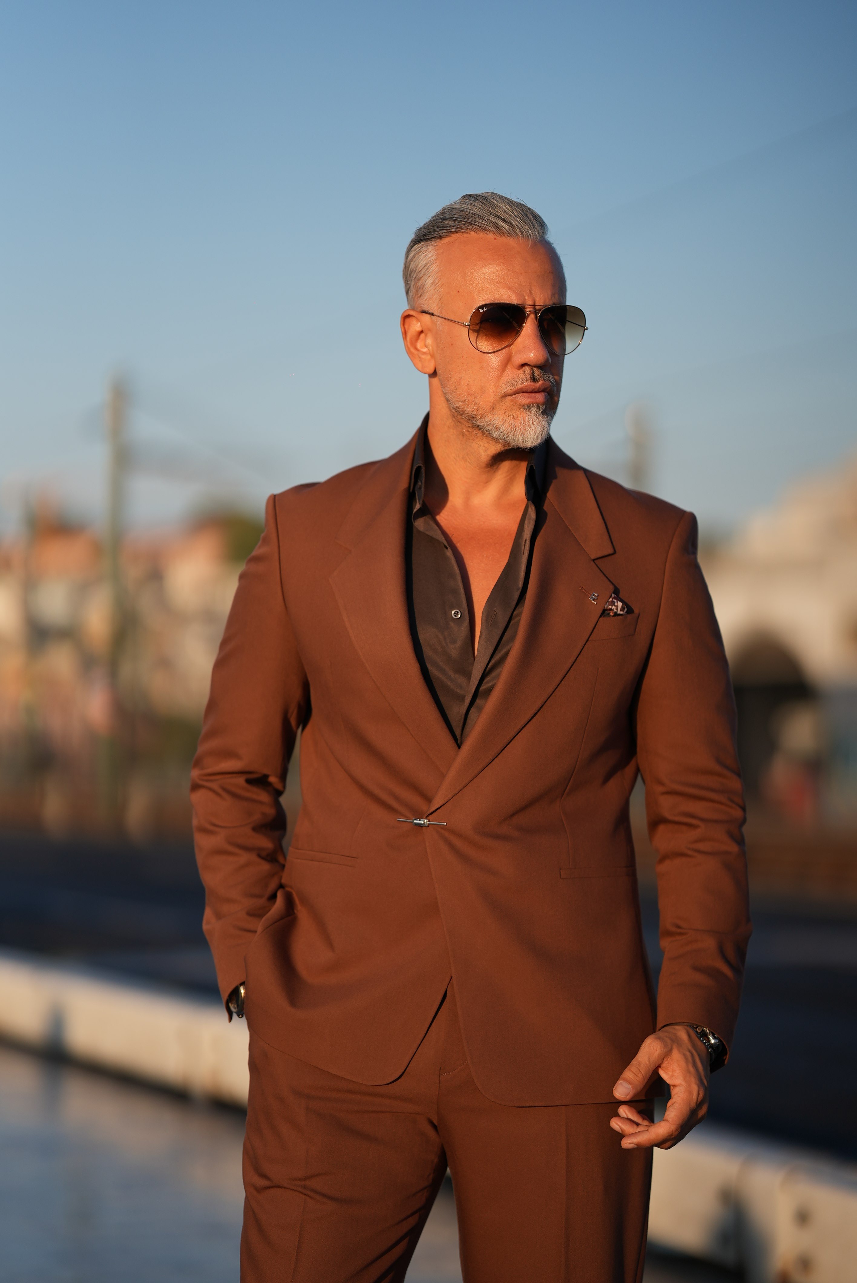 MODELLİ TAKIM ELBİSE 